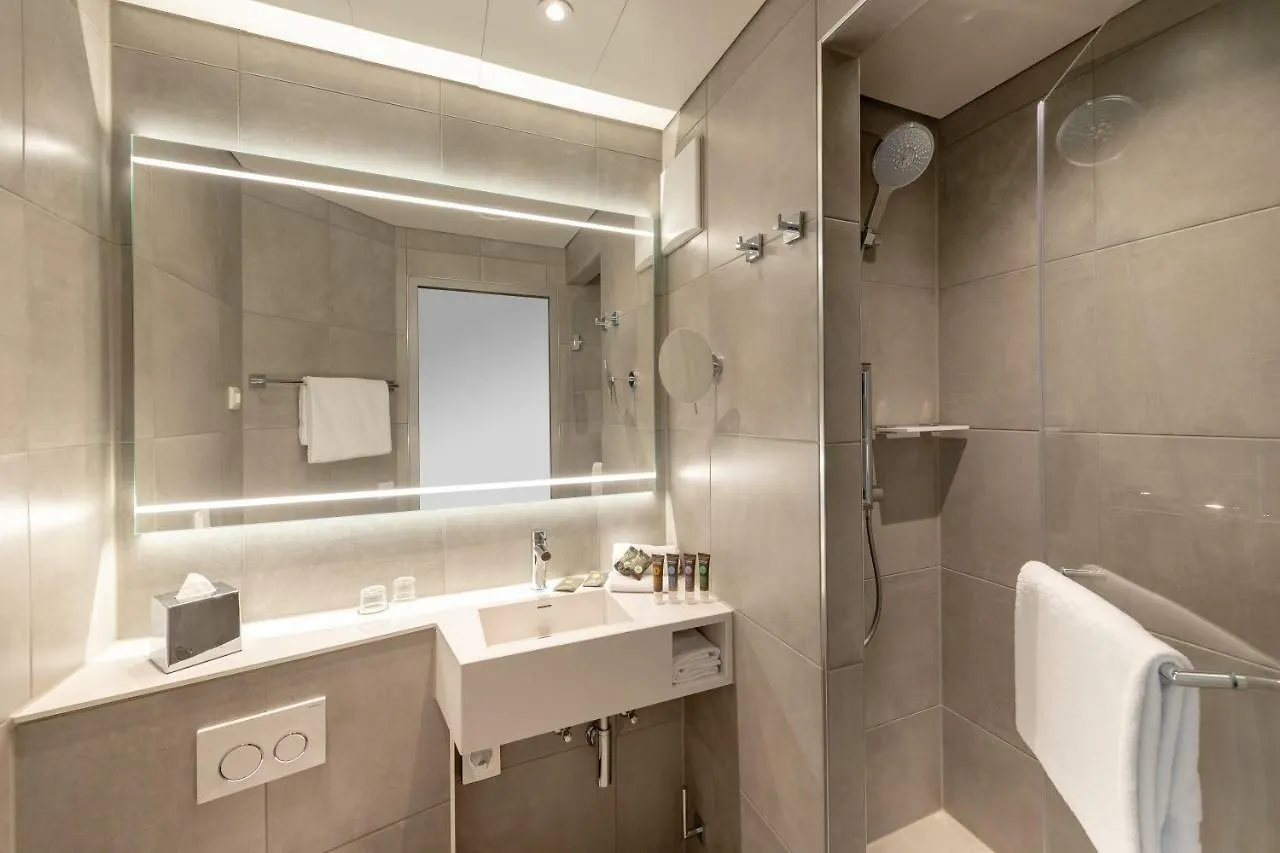 **** Hotel Novotel Muenchen Messe Niemcy