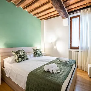 https://5-min-da-p-zza-del-campo-wi-fi-netflix-gratuiti.it-tuscanyhotel.com