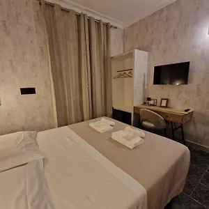 Ξενοδοχείο Agora ***