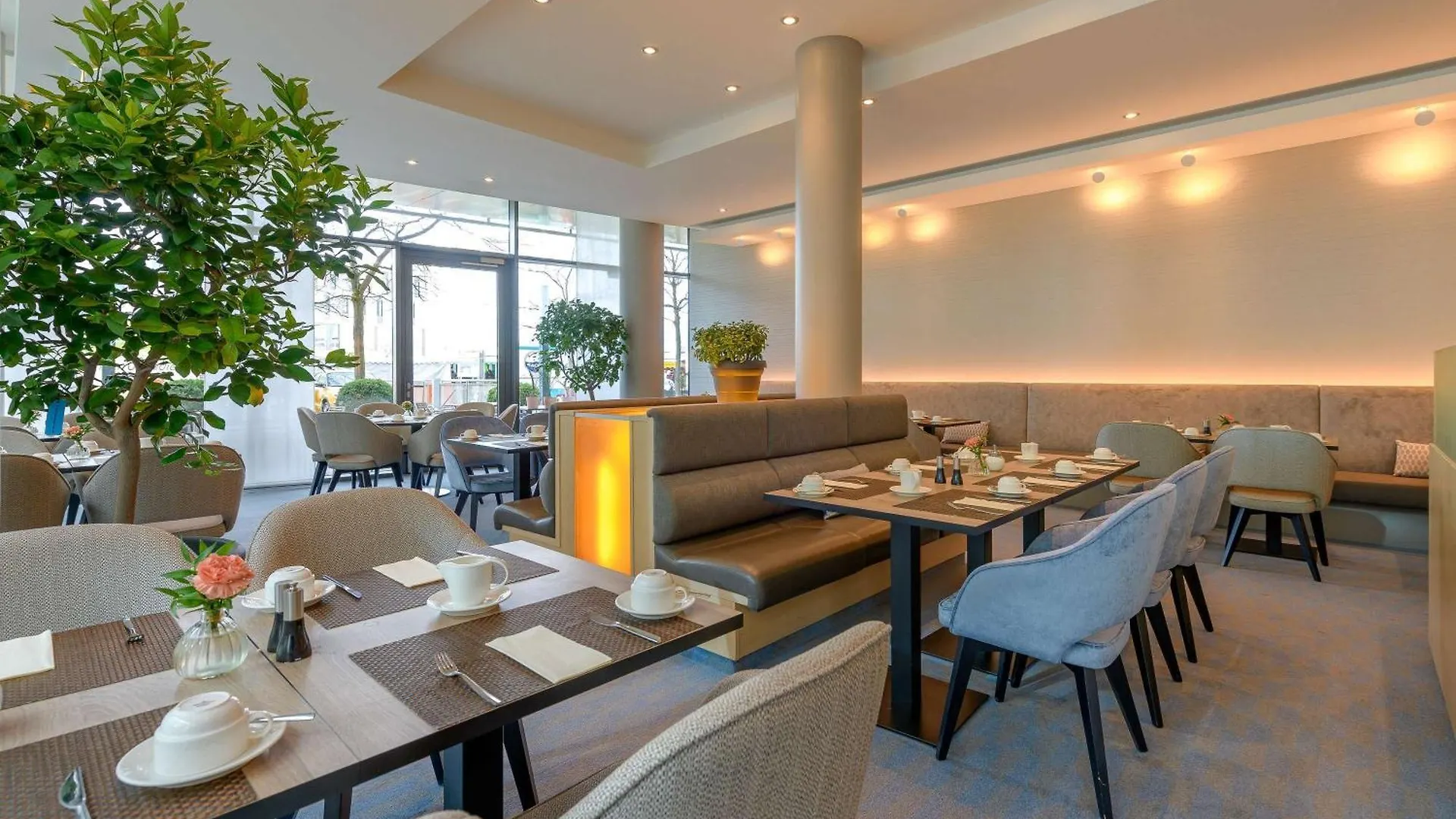 **** Hotel Novotel Muenchen Messe Germany